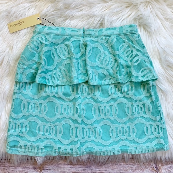 SugarLips Snow Mint Lace Peplum Mini Skirt - Picture 4 of 6